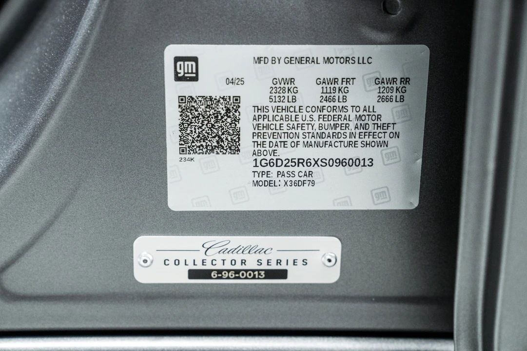 2025 Cadillac CT5-V Blackwing - Image 19 of 21