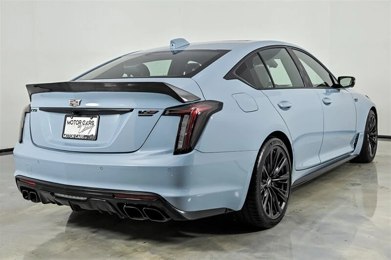 2025 Cadillac CT5-V Blackwing - Image 9 of 31