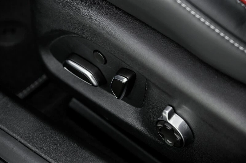 2025 Cadillac CT5-V Blackwing - Image 23 of 31