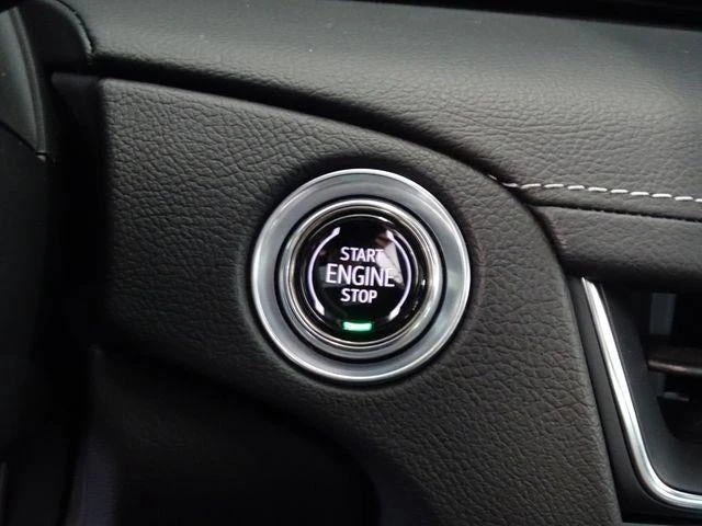 2025 Cadillac CT5-V Blackwing - Image 9 of 20