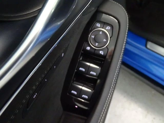 2025 Cadillac CT5-V Blackwing - Image 10 of 20