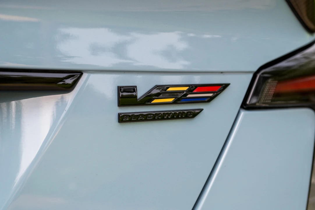 2025 Cadillac CT5-V Blackwing - Image 26 of 31