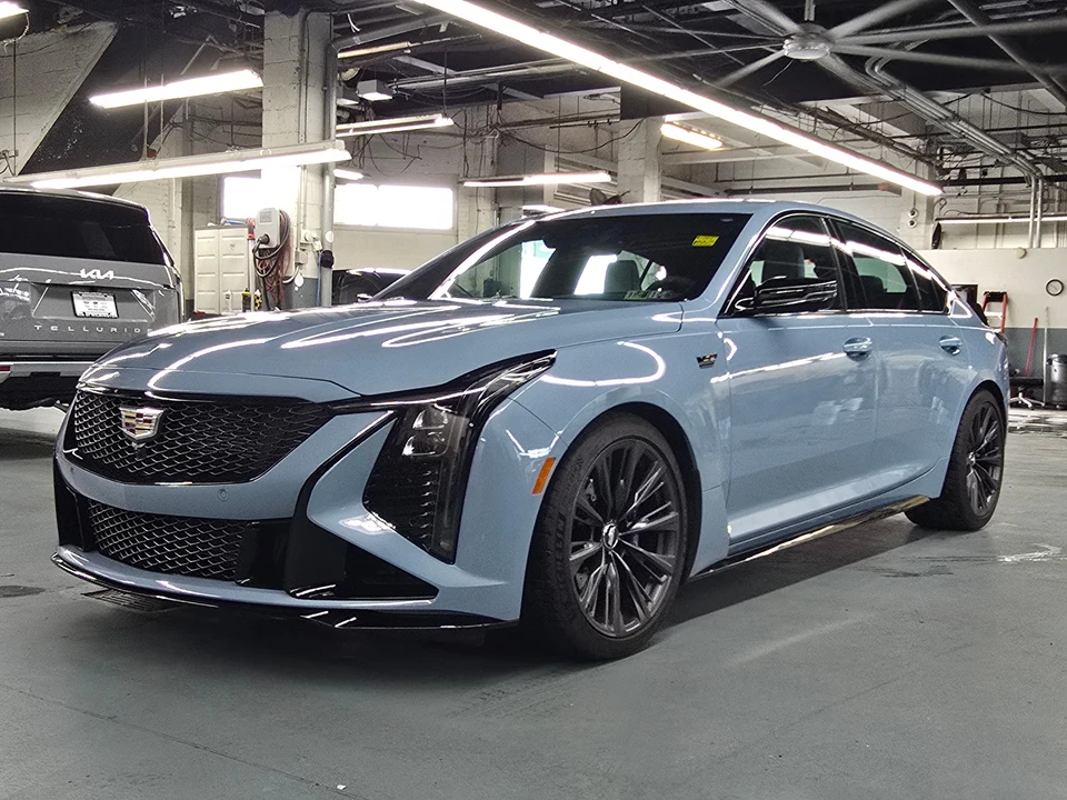 2025 Cadillac CT5-V Blackwing - Image 9 of 31