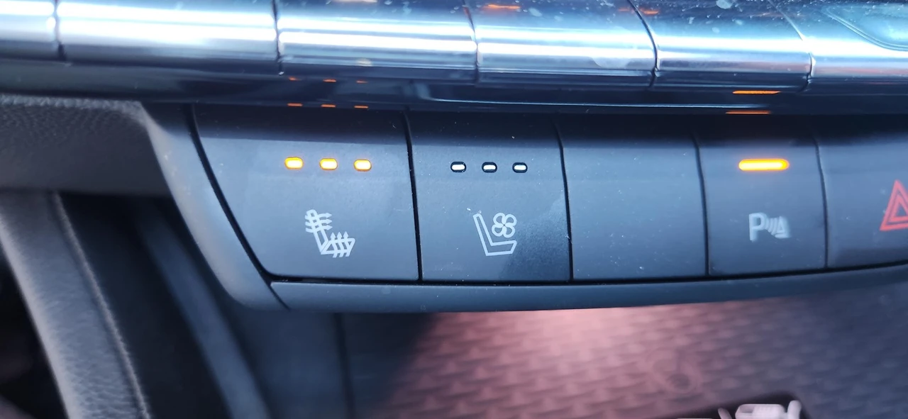 2025 Cadillac CT5-V Blackwing - Image 9 of 21