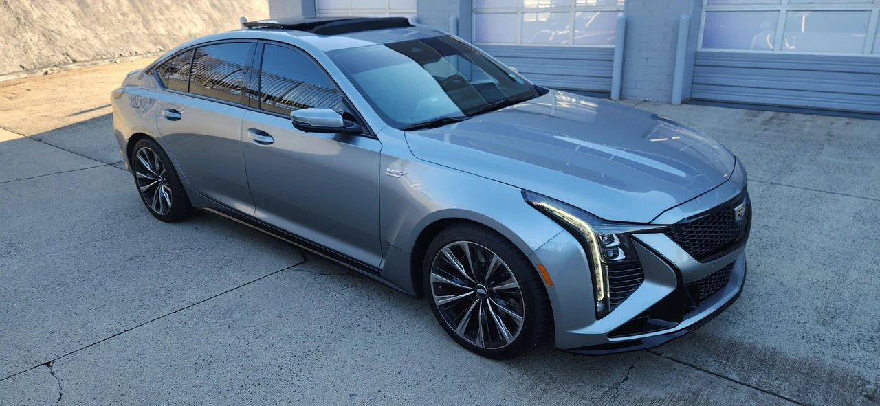 2025 Cadillac CT5-V Blackwing - Image 15 of 21