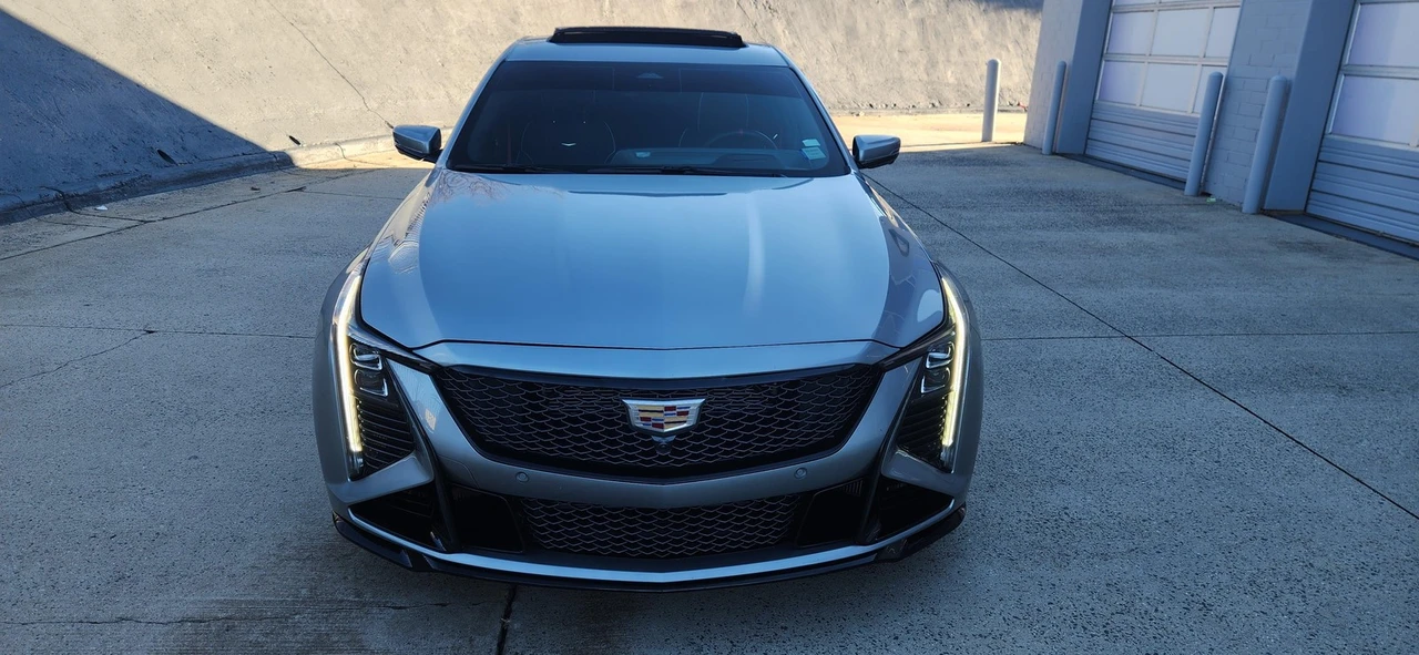 2025 Cadillac CT5-V Blackwing - Image 16 of 21