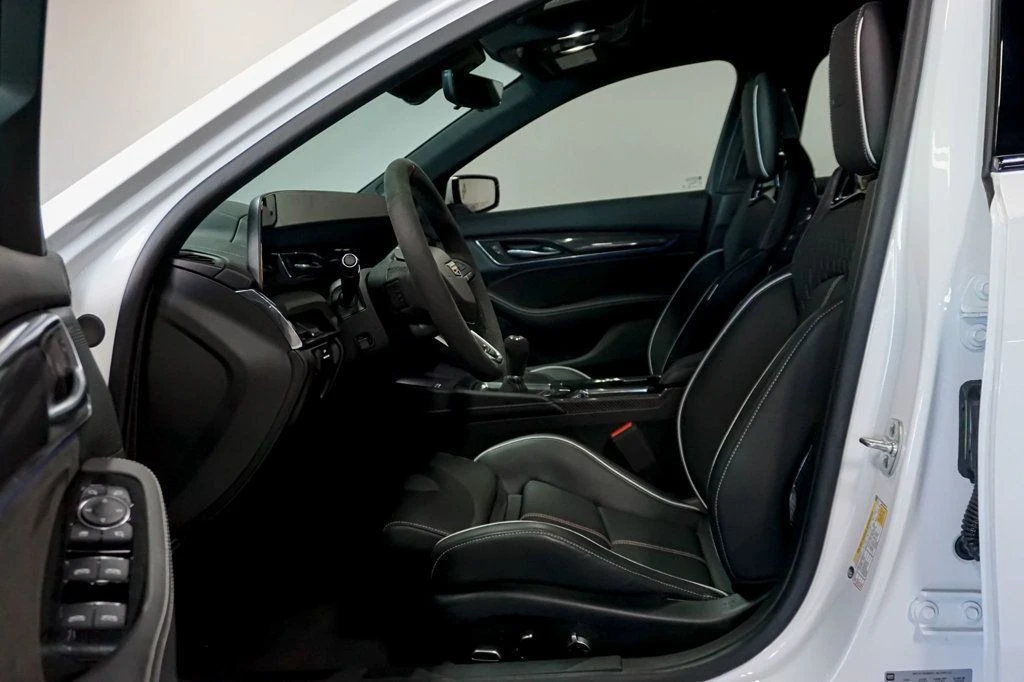 2025 Cadillac CT5-V Blackwing - Image 8 of 12