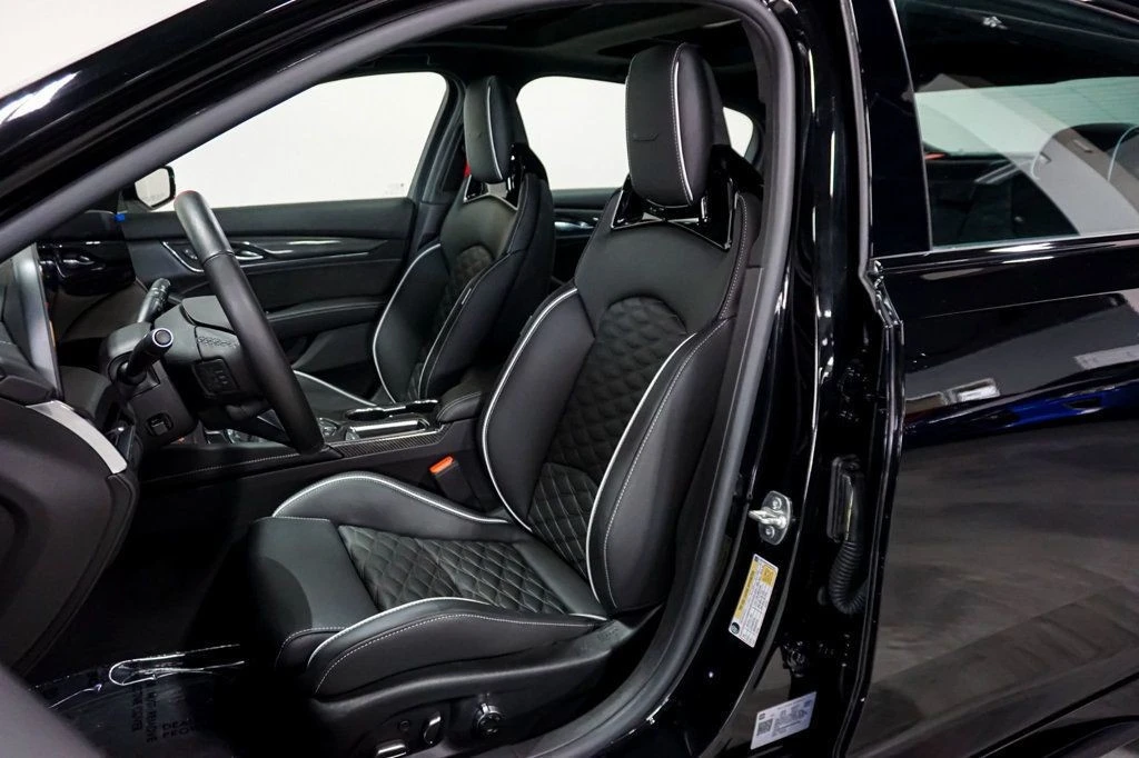 2025 Cadillac CT5-V Blackwing - Image 9 of 12