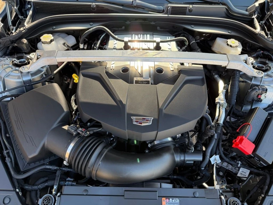 2025 Cadillac CT5-V - Image 10 of 21