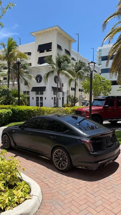 2025 Cadillac CT5-V Blackwing - Image 5 of 7