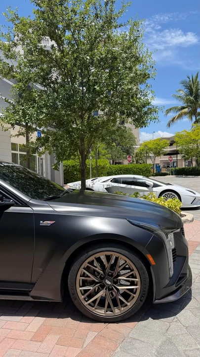 2025 Cadillac CT5-V Blackwing - Image 2 of 7