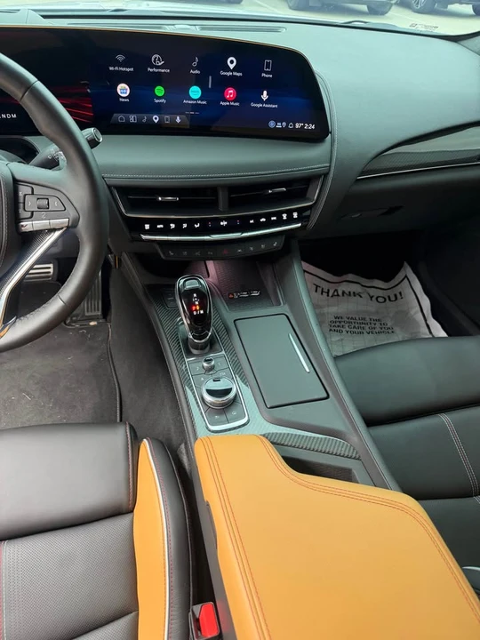2025 Cadillac CT5-V Blackwing - Image 11 of 12