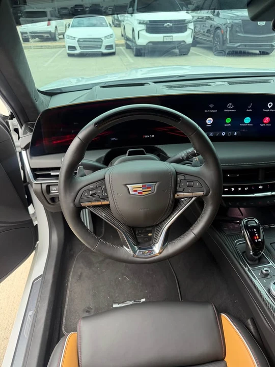 2025 Cadillac CT5-V Blackwing - Image 10 of 12