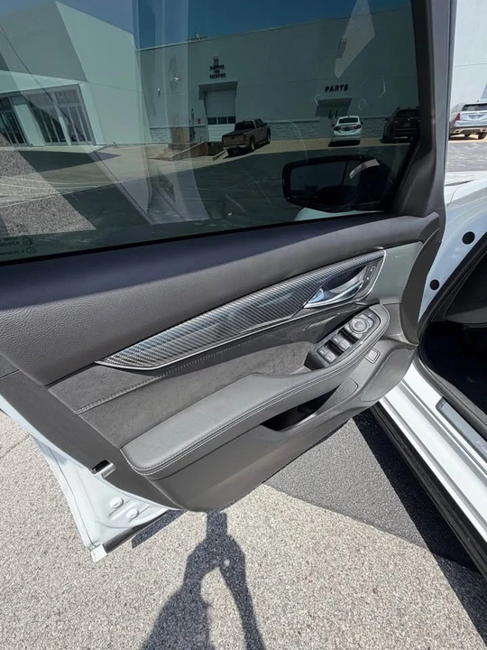 2025 Cadillac CT5-V Blackwing - Image 9 of 11