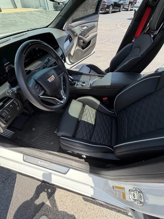 2025 Cadillac CT5-V Blackwing - Image 8 of 11