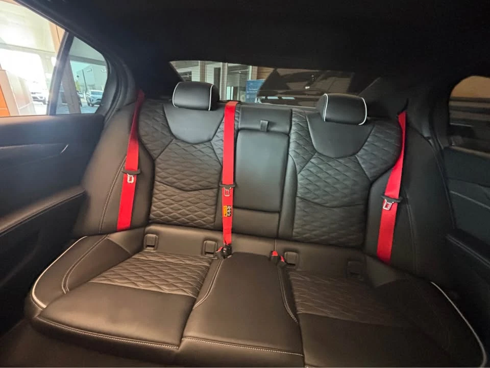 2025 Cadillac CT5-V Blackwing - Image 11 of 13
