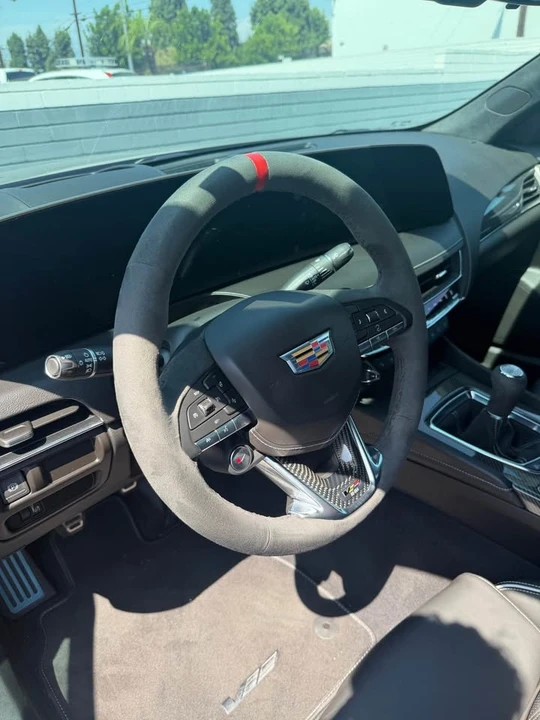 2025 Cadillac CT5-V Blackwing - Image 12 of 19