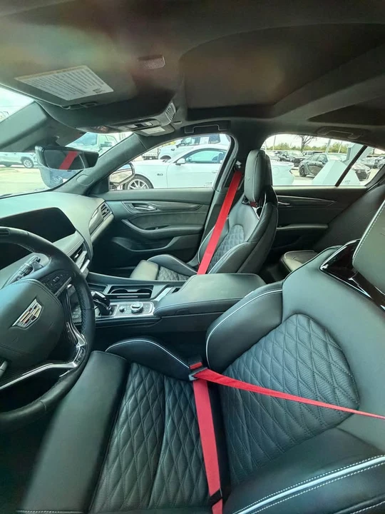 2025 Cadillac CT5-V Blackwing - Image 5 of 6