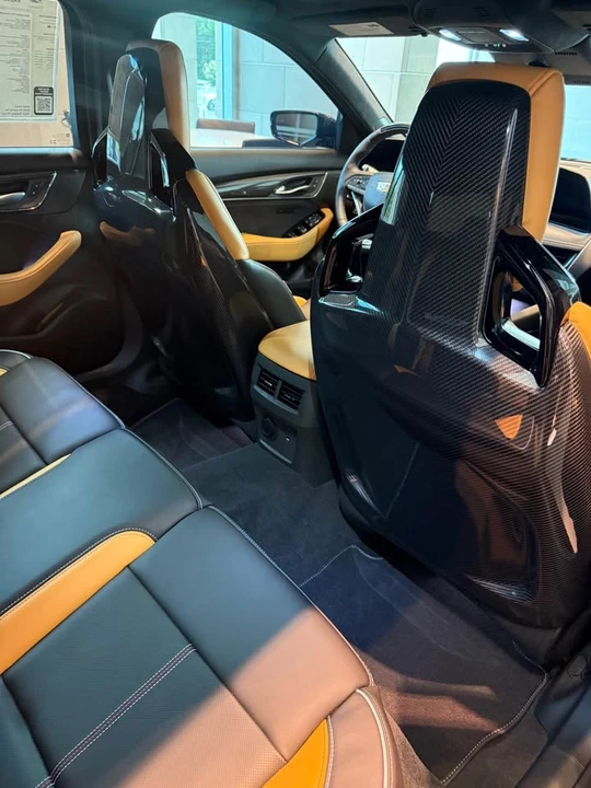 2025 Cadillac CT5-V Blackwing - Image 9 of 15