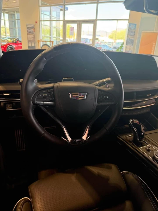 2025 Cadillac CT5-V Blackwing - Image 8 of 13