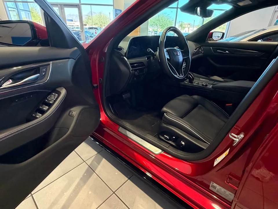 2025 Cadillac CT5-V Blackwing - Image 10 of 13