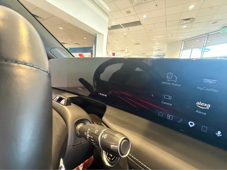 2025 Cadillac CT5-V Blackwing - Image 15 of 15