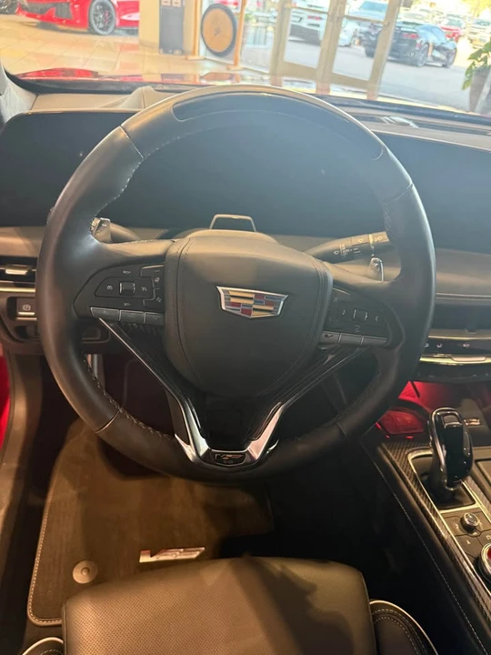 2025 Cadillac CT5-V Blackwing - Image 4 of 9
