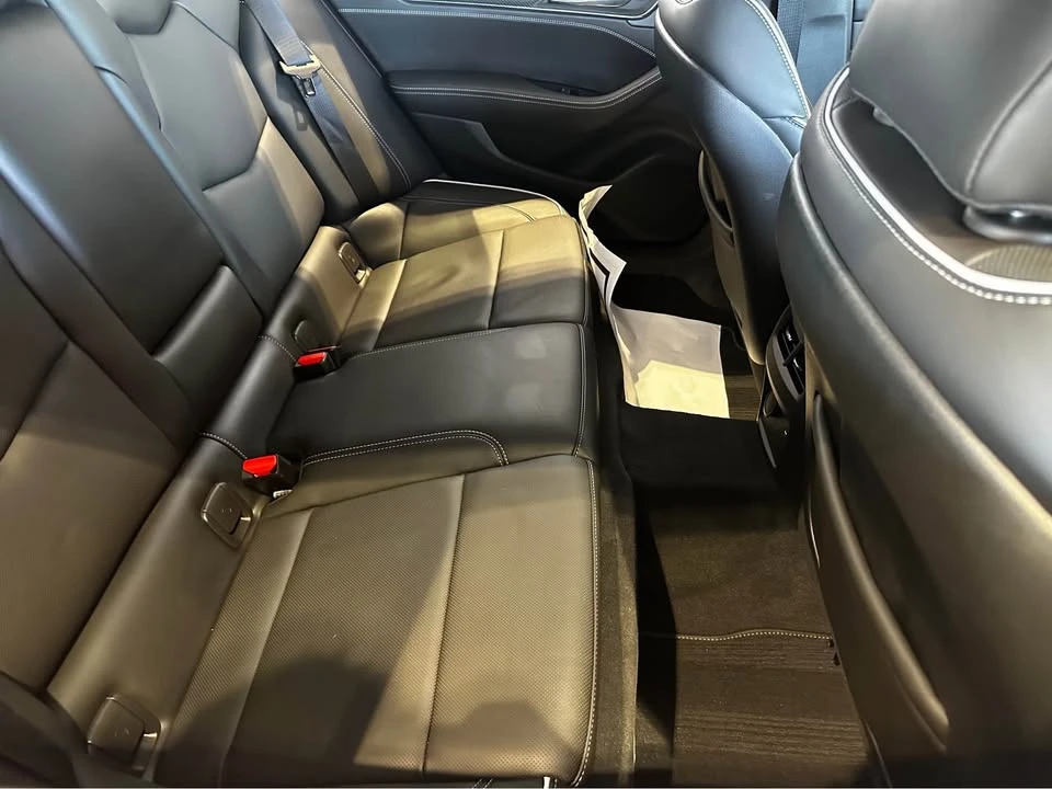 2025 Cadillac CT5-V Blackwing - Image 7 of 8