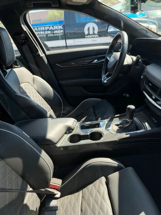 2025 Cadillac CT5-V Blackwing - Image 10 of 11