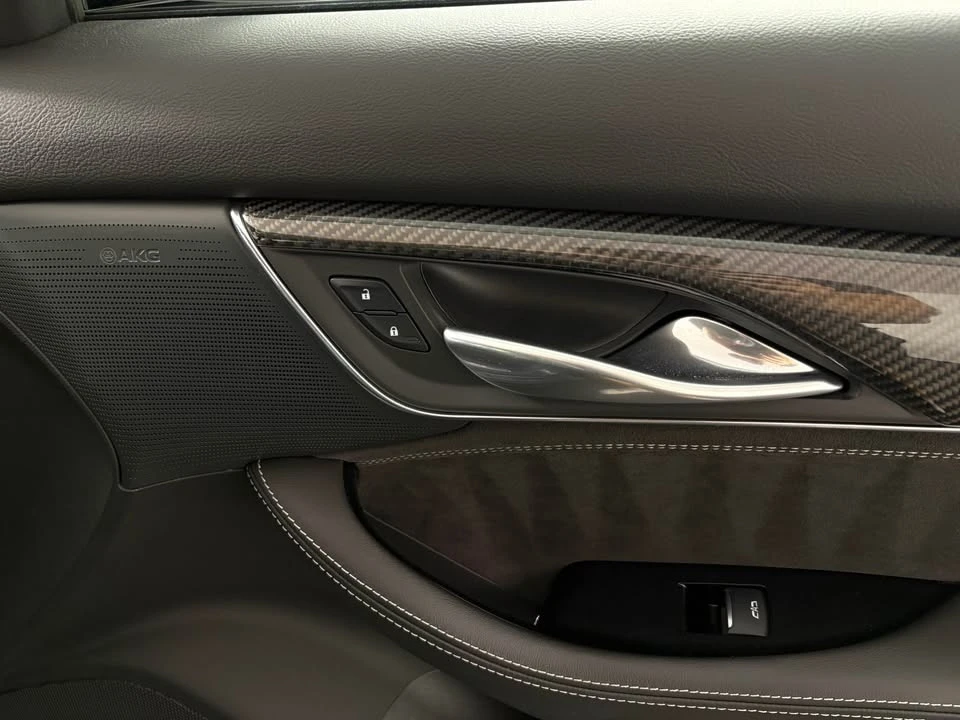 2025 Cadillac CT5-V Blackwing - Image 17 of 20