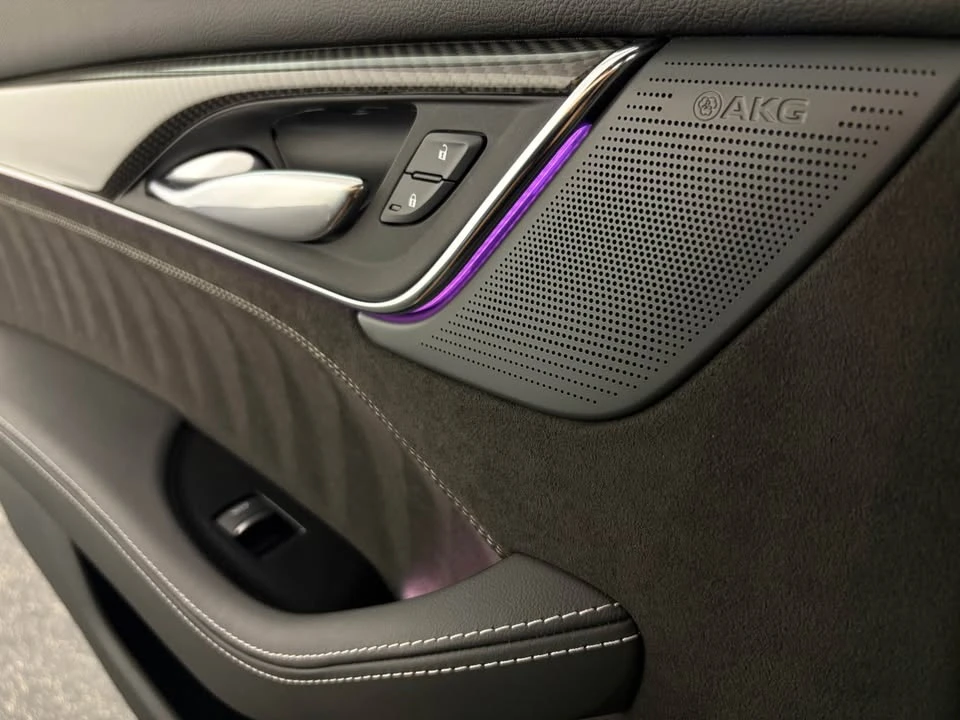 2025 Cadillac CT5-V Blackwing - Image 13 of 20
