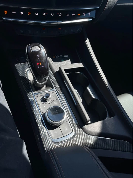 2025 Cadillac CT5-V - Image 13 of 17