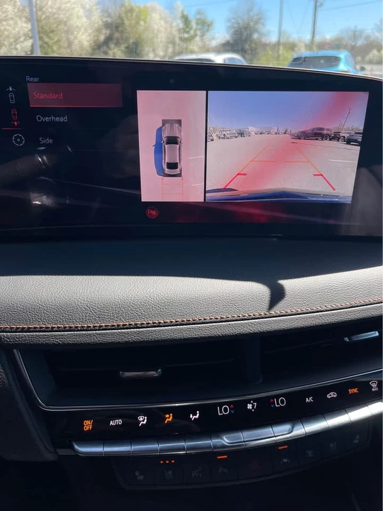2025 Cadillac CT5-V - Image 15 of 17