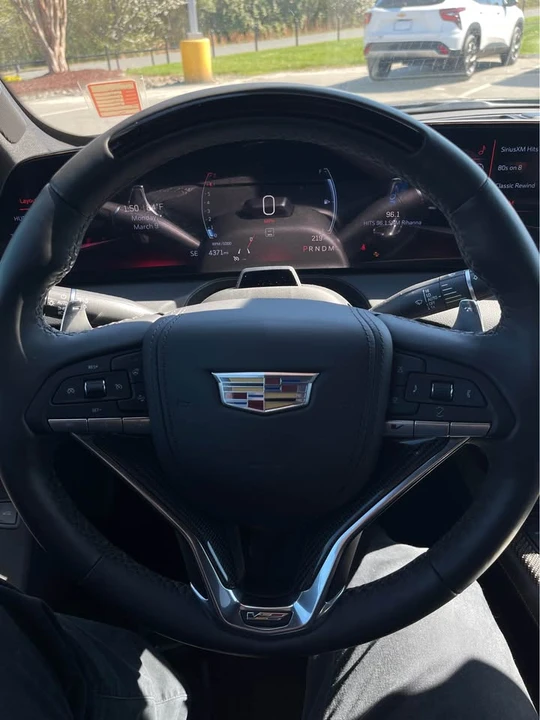 2025 Cadillac CT5-V - Image 11 of 17