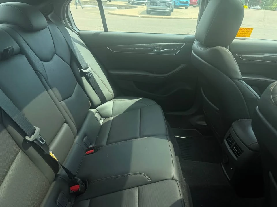 2025 Cadillac CT5-V - Image 8 of 8