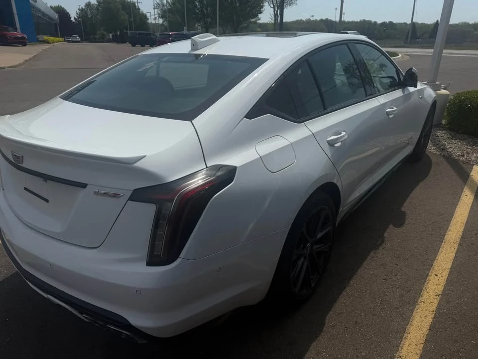 2025 Cadillac CT5-V - Image 4 of 8