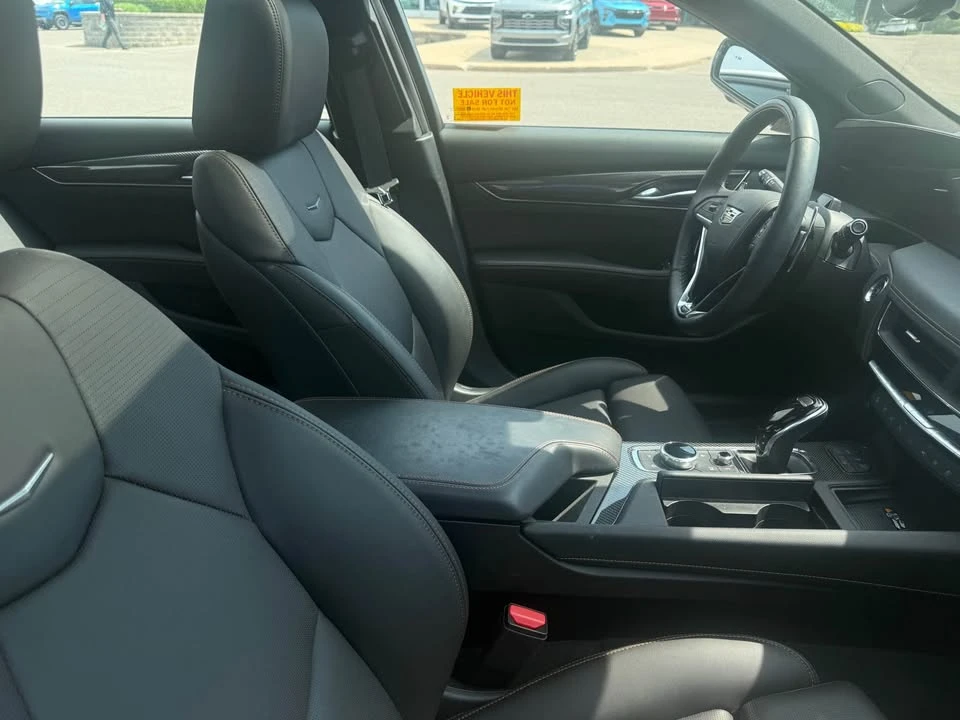 2025 Cadillac CT5-V - Image 7 of 8