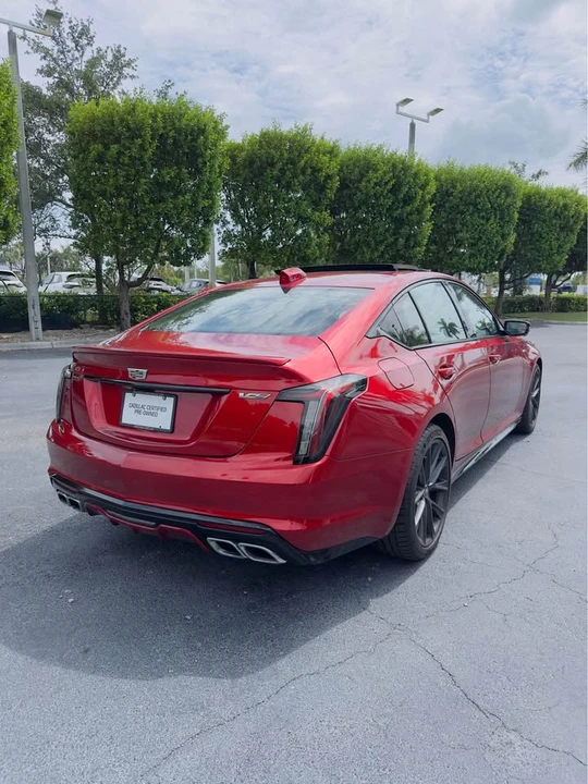 2025 Cadillac CT5-V - Image 5 of 10