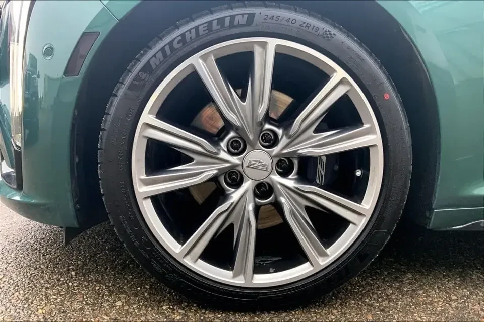 2025 Cadillac CT5-V - Image 9 of 18