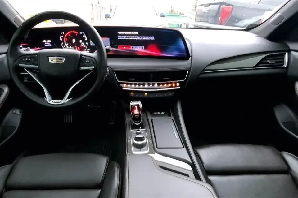 2025 Cadillac CT5-V - Image 11 of 18
