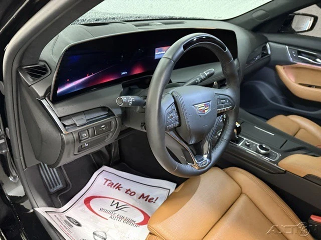2025 Cadillac CT5-V - Image 10 of 19