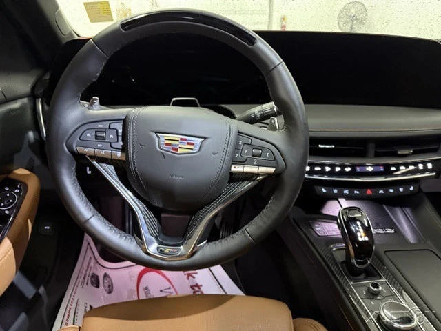 2025 Cadillac CT5-V - Image 15 of 19