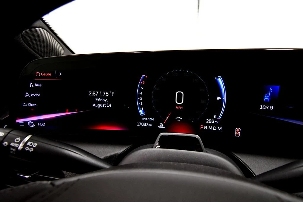 2025 Cadillac CT5-V - Image 22 of 30