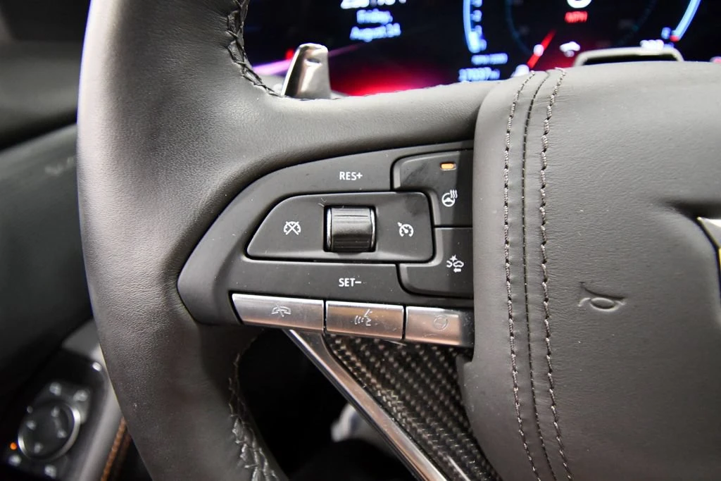 2025 Cadillac CT5-V - Image 20 of 30