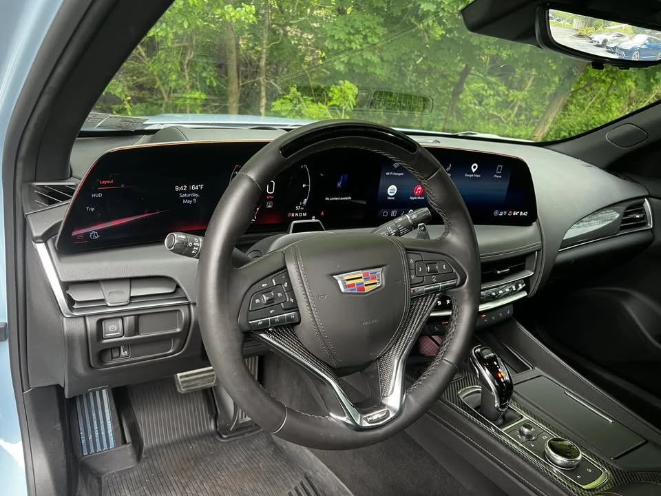 2025 Cadillac CT5-V - Image 5 of 8