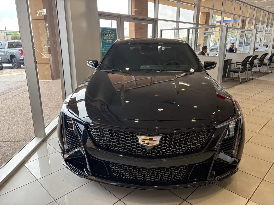 2025 Cadillac CTS - Image 13 of 15