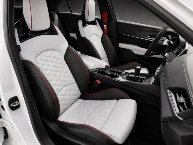 2025 Cadillac CT4-V Blackwing - Image 12 of 22