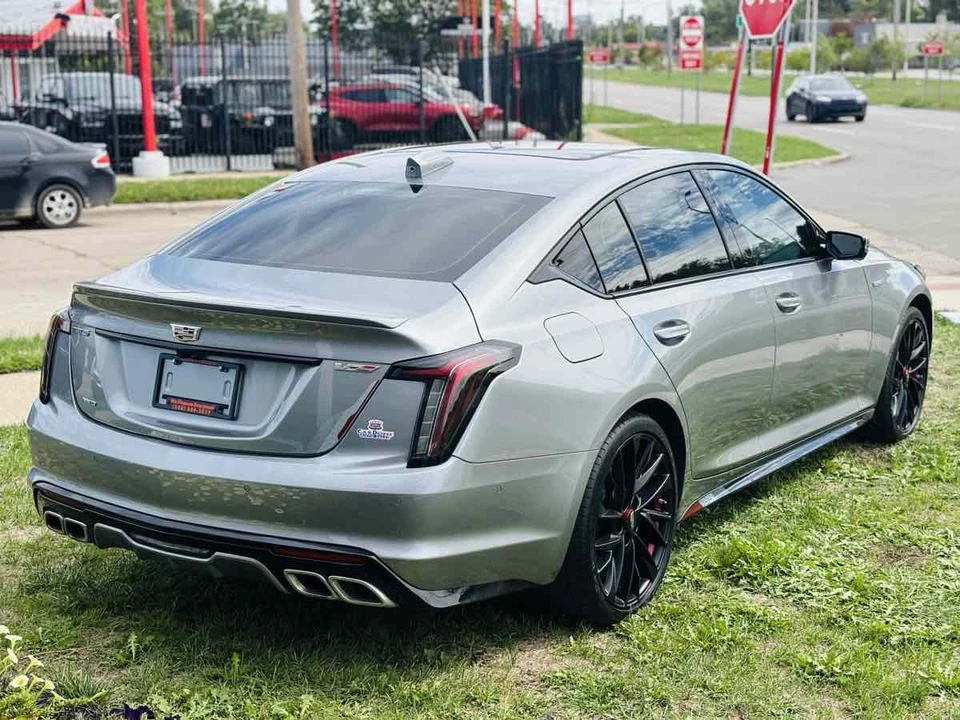 2025 Cadillac CT5-V - Image 7 of 31
