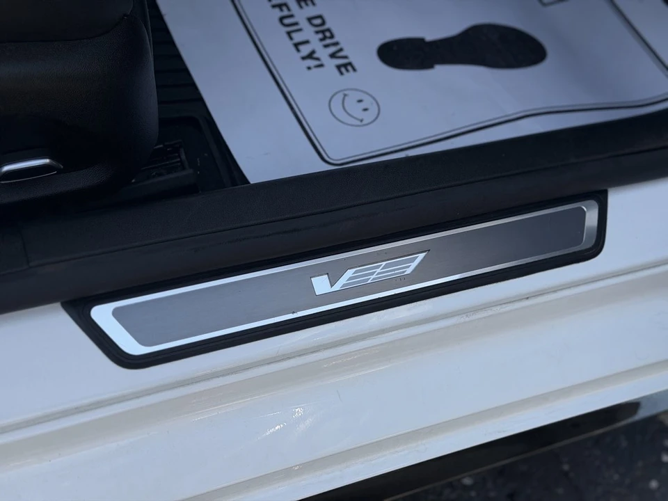 2025 Cadillac CT5-V - Image 16 of 24