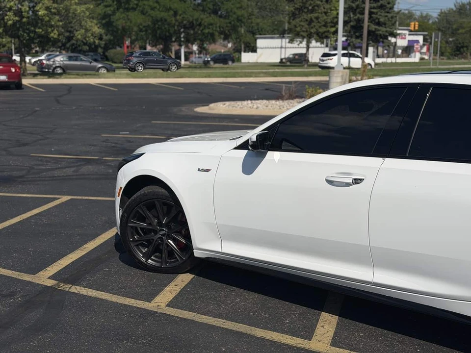 2025 Cadillac CT5-V - Image 9 of 24